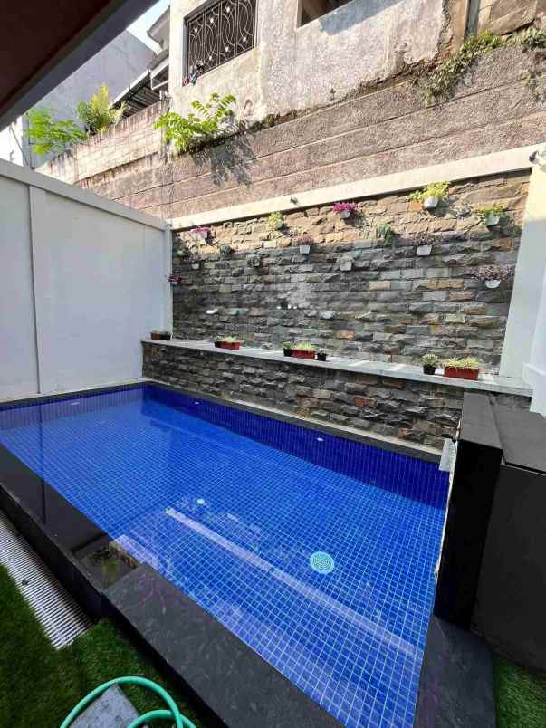 dijual rumah pasadena