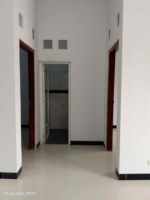 dijual rumah pasar potorono