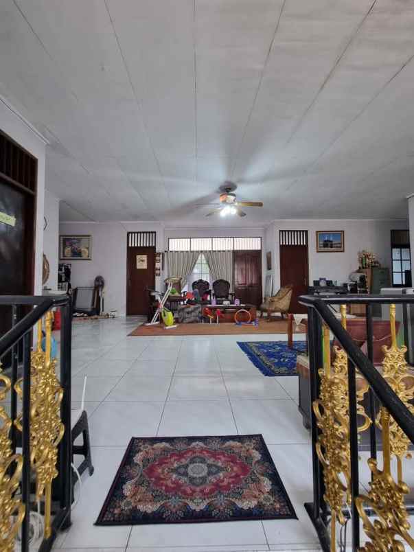 dijual rumah pejaten barat