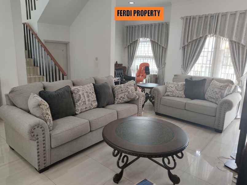 dijual rumah perumahan bukit golf cibubur