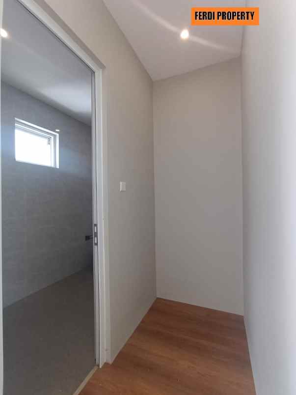 dijual rumah perumahan citra gran cibubur