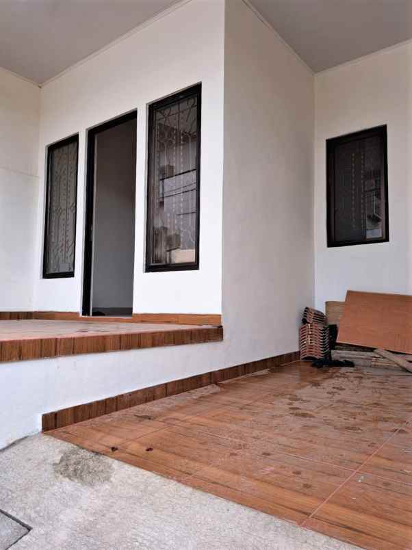 dijual rumah perumahan harapan baru ii