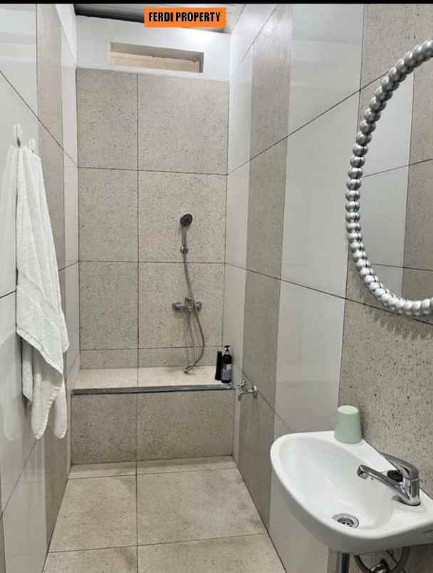 dijual rumah perumahan kota wisata cibubur