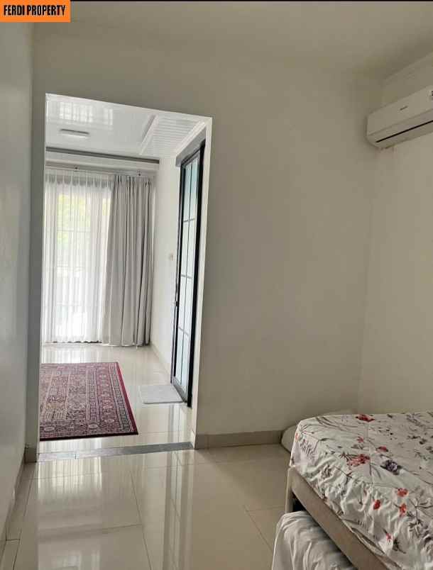dijual rumah perumahan kota wisata cibubur