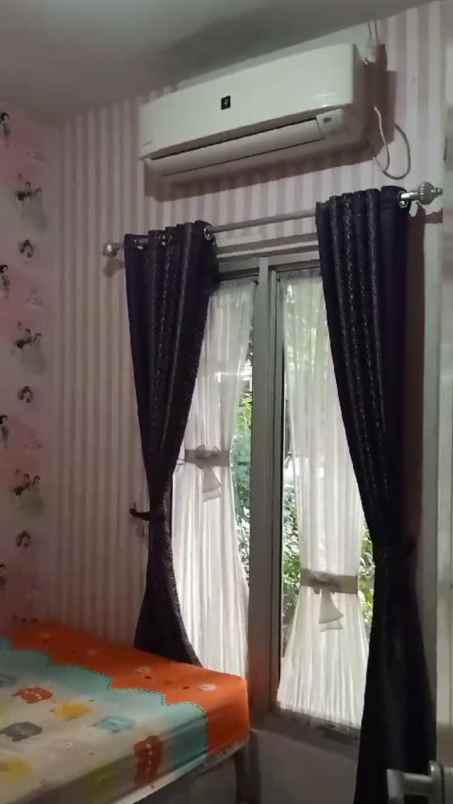 dijual rumah perumahan serpong garden 1