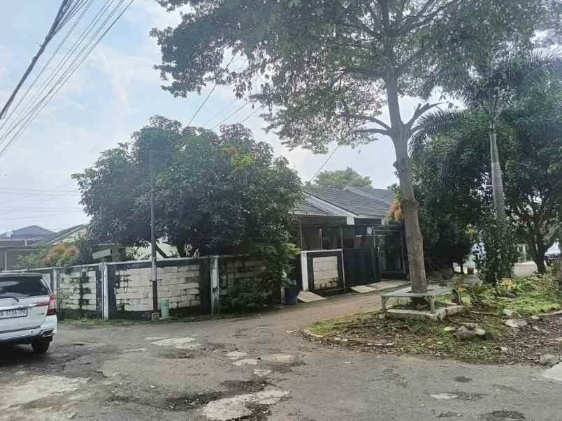 dijual rumah perumahan villa rizky ilhami