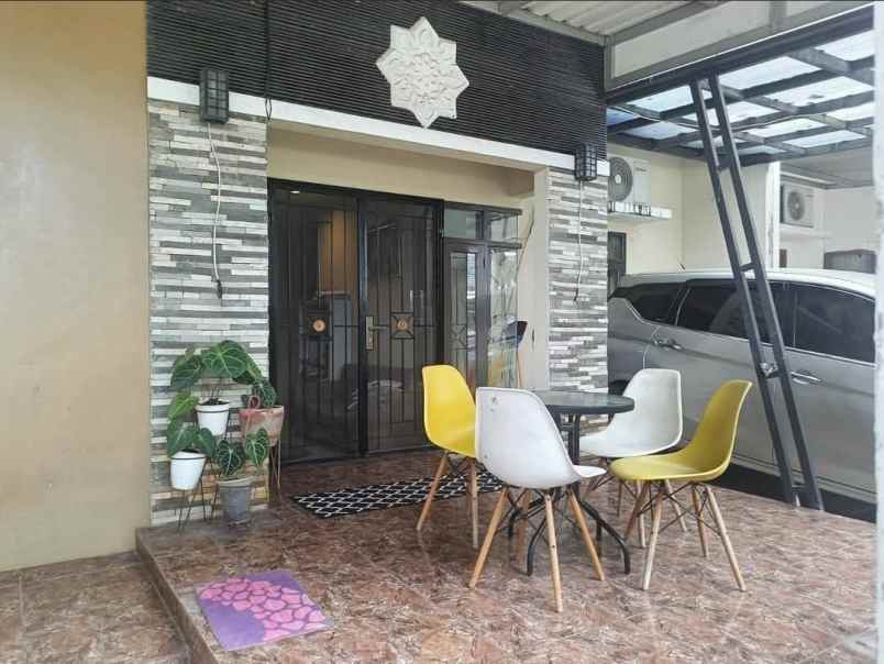 dijual rumah perumahan villa rizky ilhami