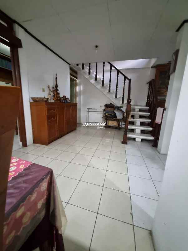 dijual rumah perumnas depok utara