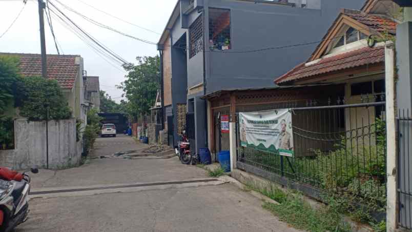 dijual rumah pesantren