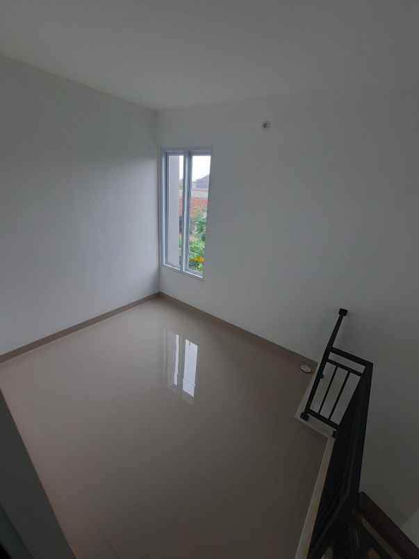 dijual rumah pondok aren tangerang selatan