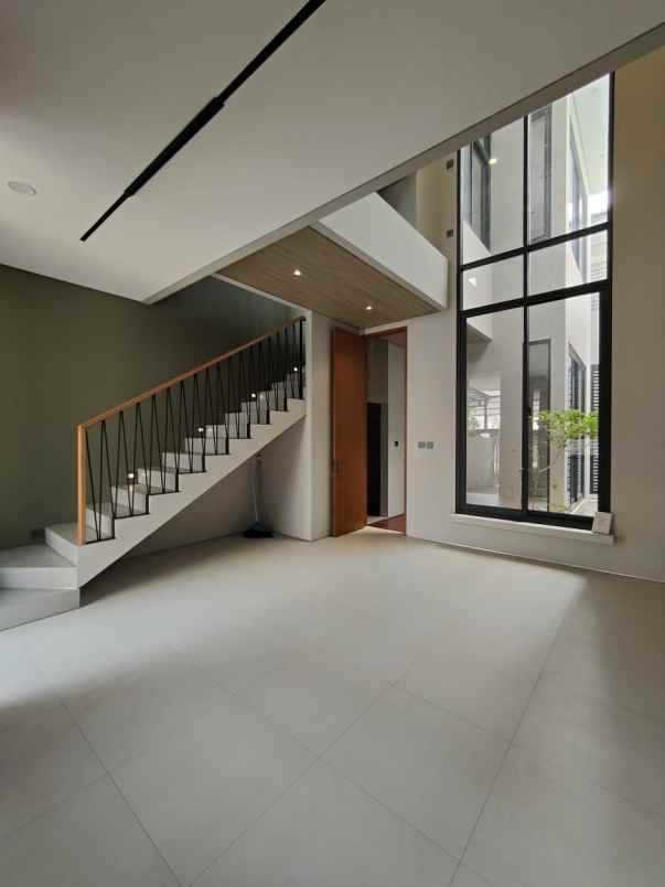 dijual rumah pondok bambu