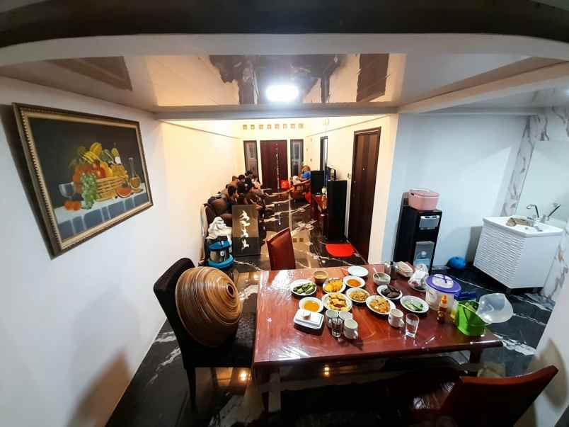 dijual rumah pondok cipta