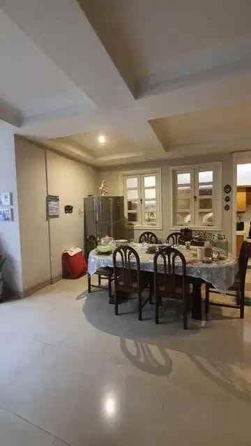 dijual rumah pondok indah