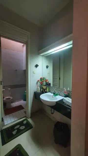 dijual rumah pondok indah