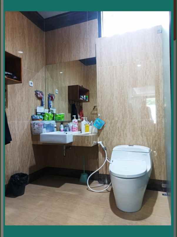 dijual rumah pondok kelapa