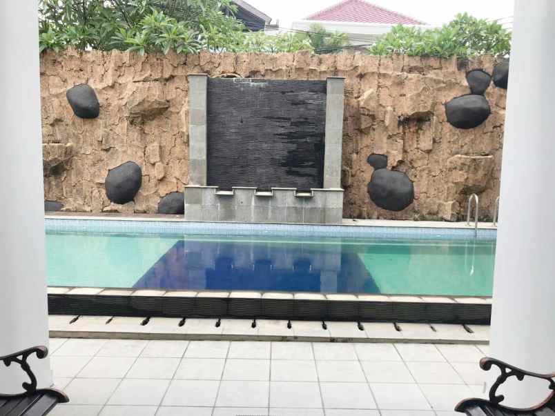 dijual rumah pondok labu jakarta selatan