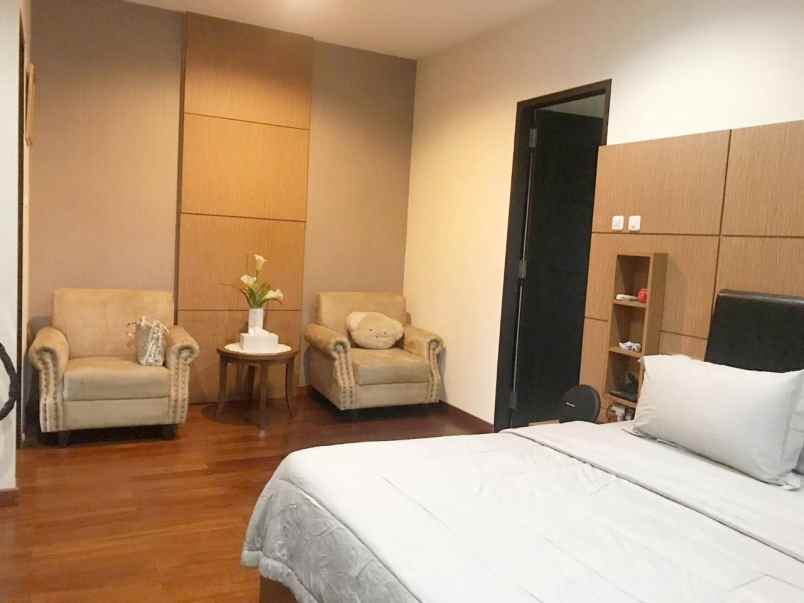 dijual rumah pondok labu jakarta selatan