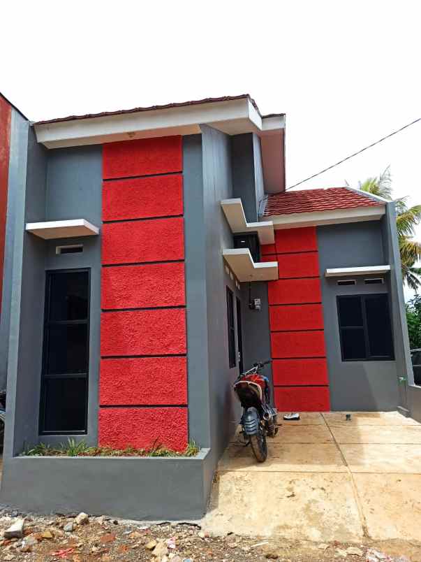 dijual rumah pondok terong cipayung depok