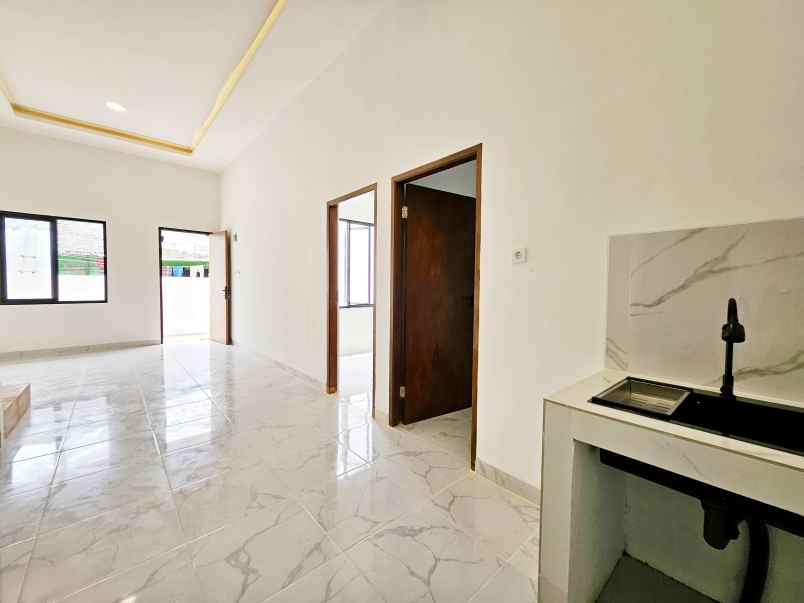 dijual rumah pondok ungu permai