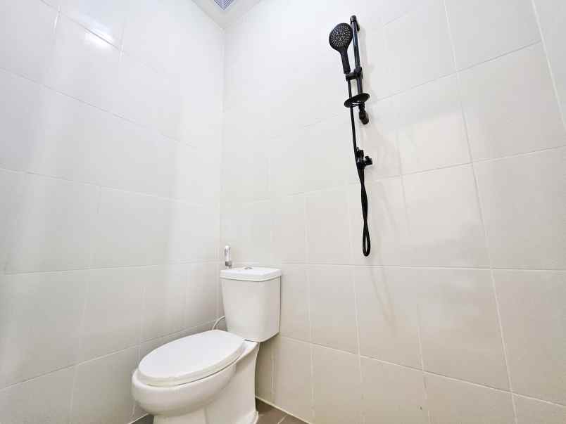 dijual rumah pondok ungu permai