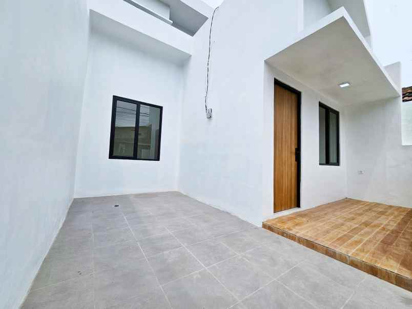 dijual rumah pondok ungu permai