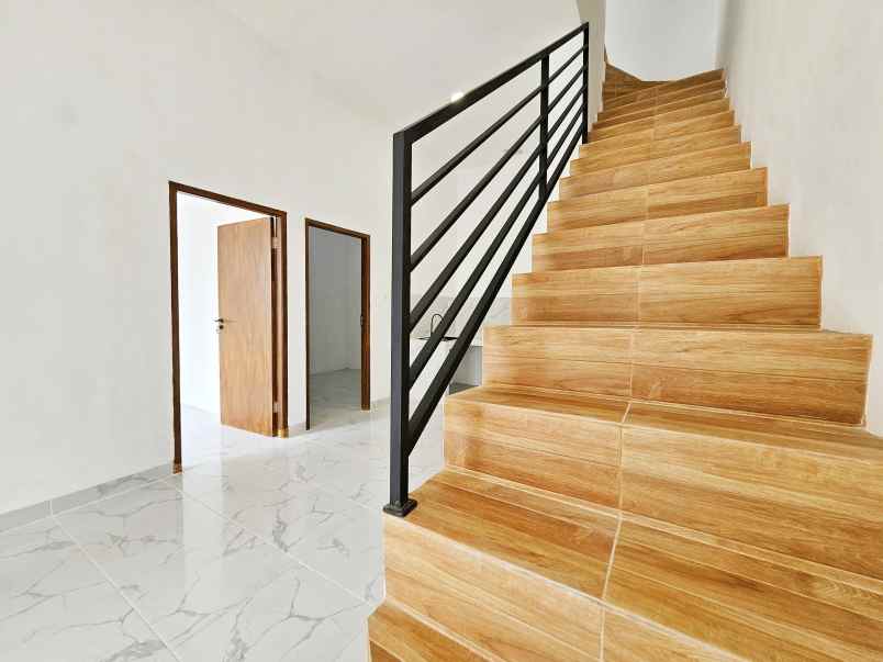 dijual rumah pondok ungu permai