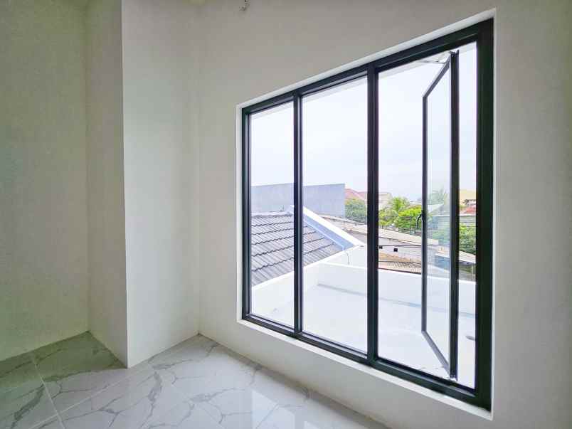 dijual rumah pondok ungu permai