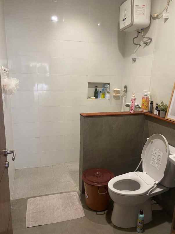 dijual rumah prapen