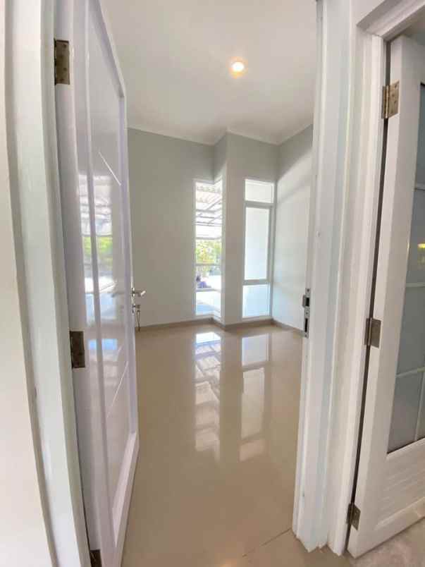 dijual rumah propelat