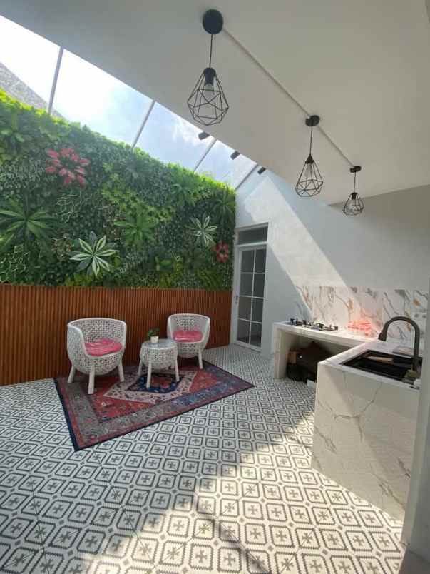 dijual rumah propelat