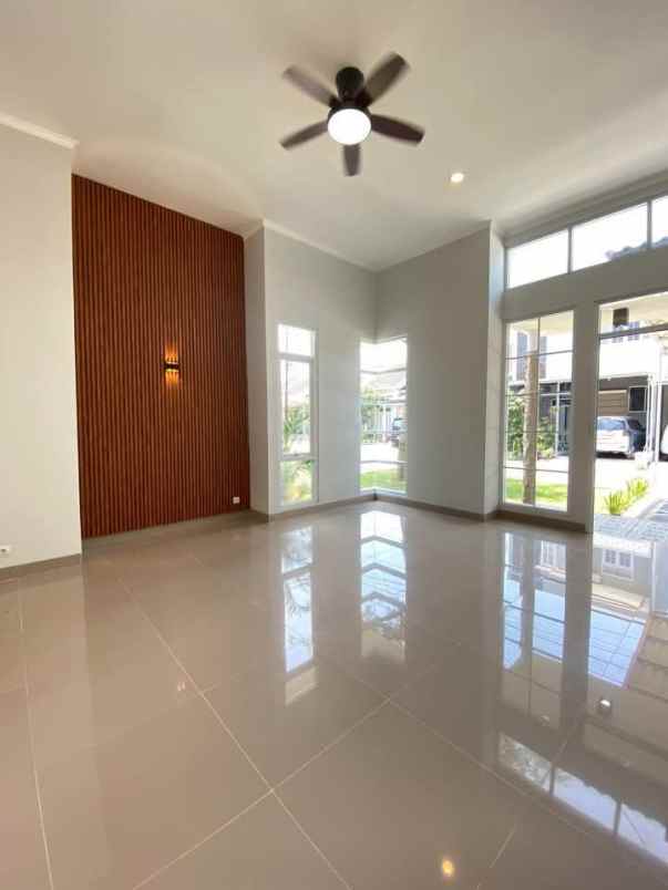 dijual rumah propelat