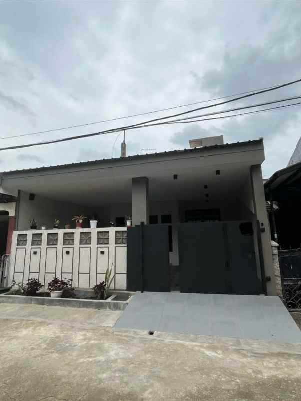 dijual rumah pulo permatasari pekayon