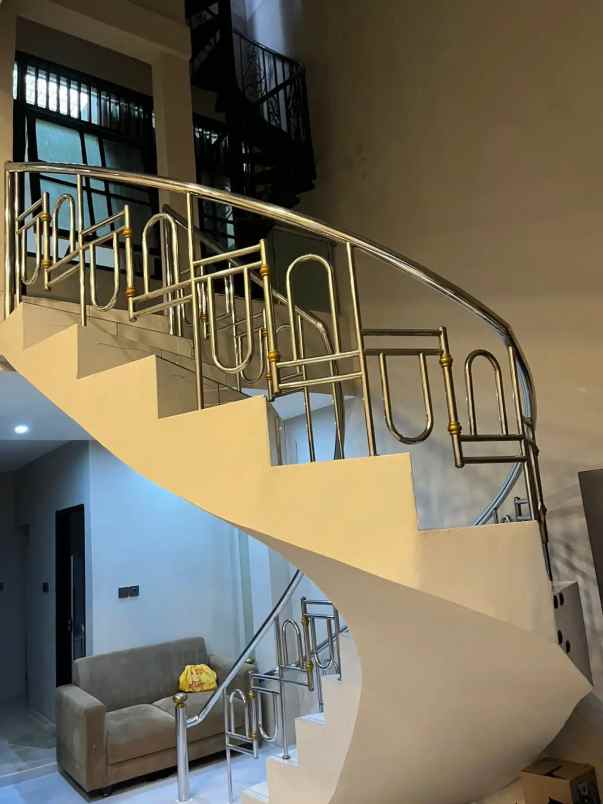 dijual rumah pulo permatasari pekayon