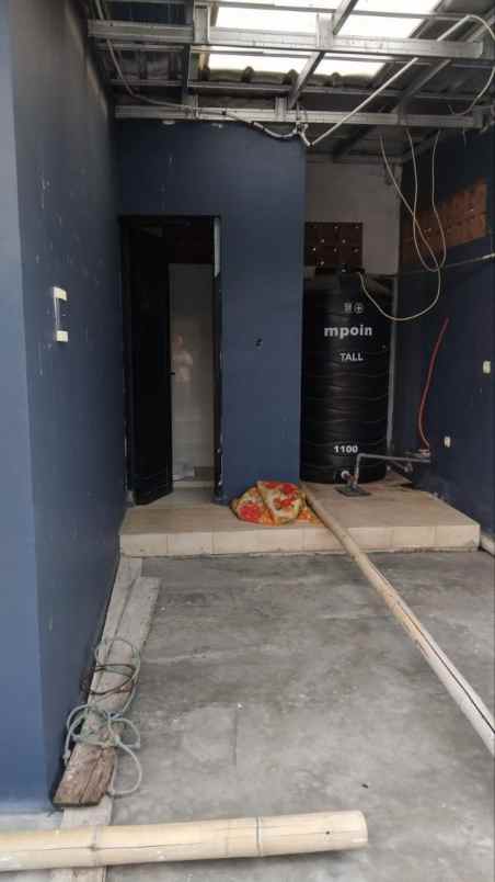 dijual rumah punclut