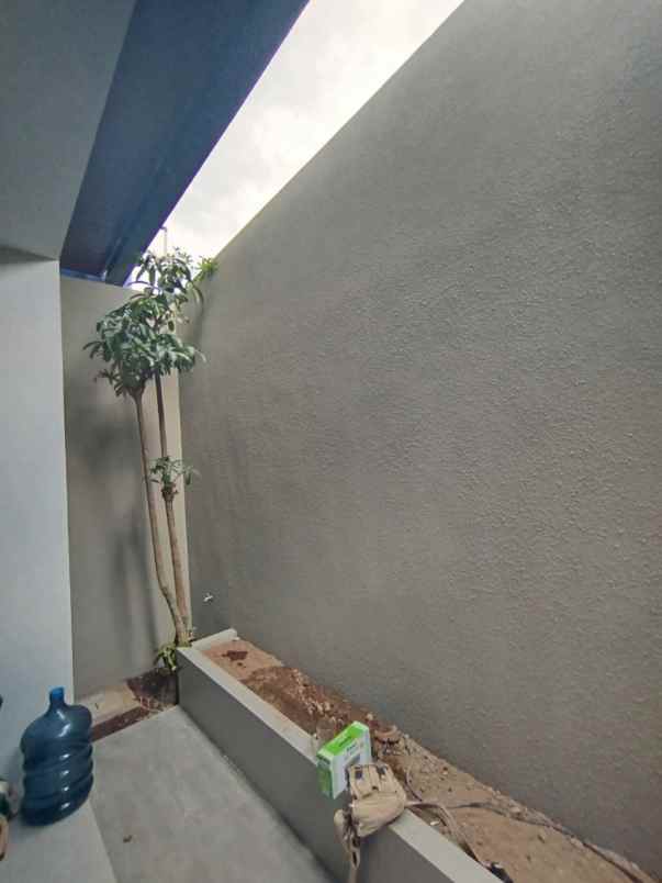 dijual rumah purwo martani kalasan