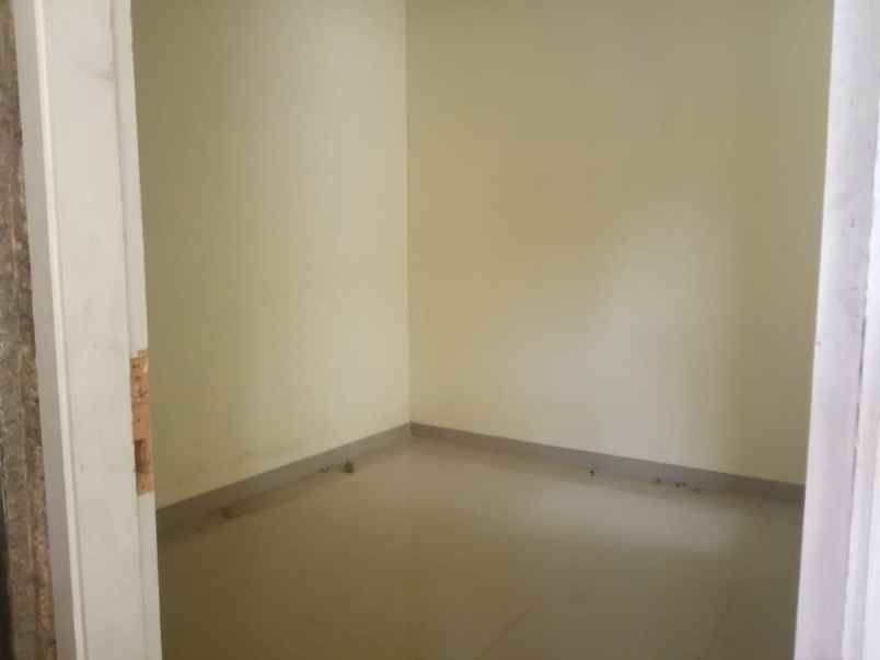 dijual rumah rajabasa