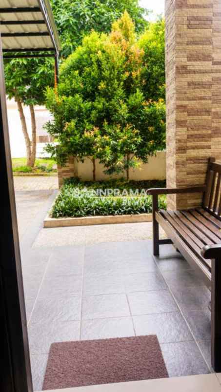 dijual rumah rangkapan jaya baru