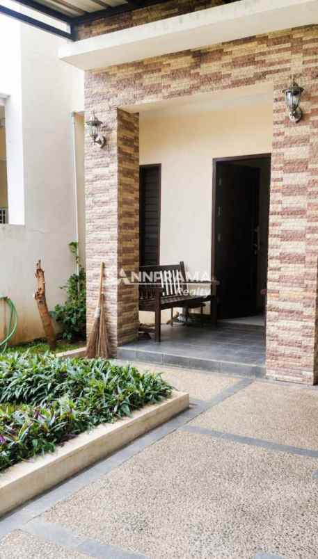 dijual rumah rangkapan jaya baru