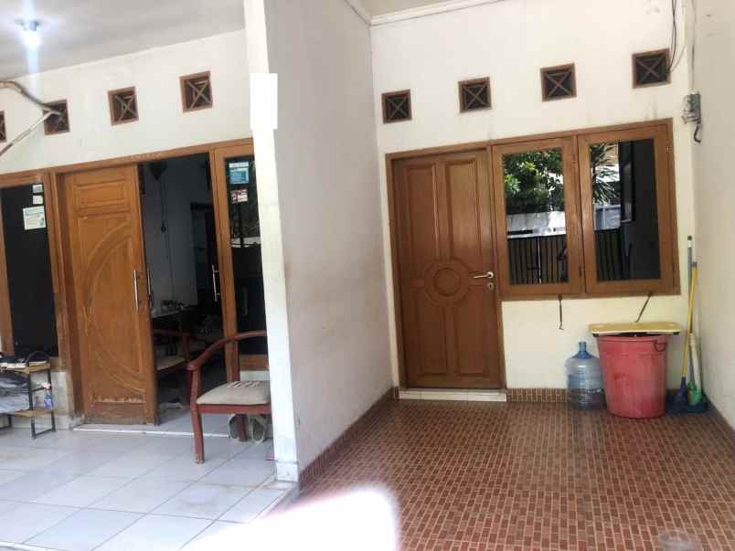 dijual rumah rawamangun pulogadung