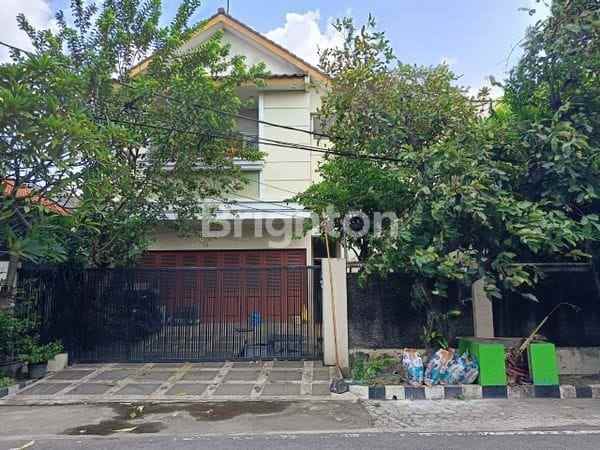 dijual rumah raya merr