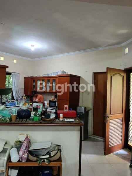 dijual rumah raya merr