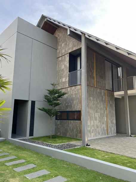 dijual rumah royal residence organica