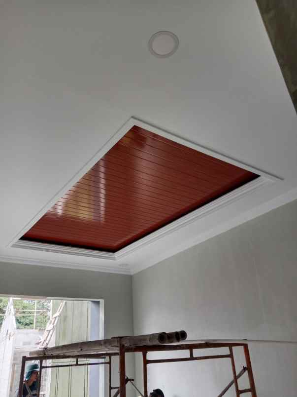 dijual rumah sambiroto