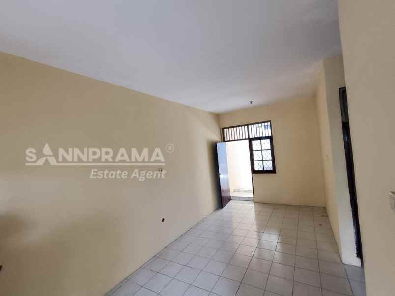 dijual rumah sawangan