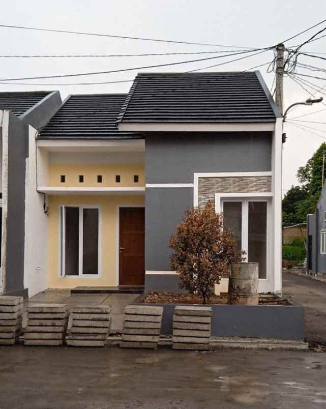 dijual rumah sawangan depok