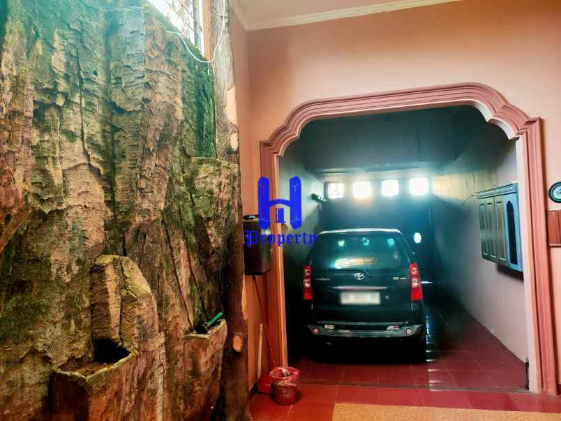 dijual rumah siap huni di jalan bunga tanjung xi medan