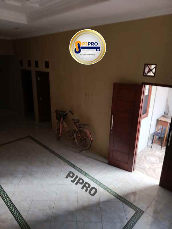 dijual rumah siap huni terawat sperti baru murah