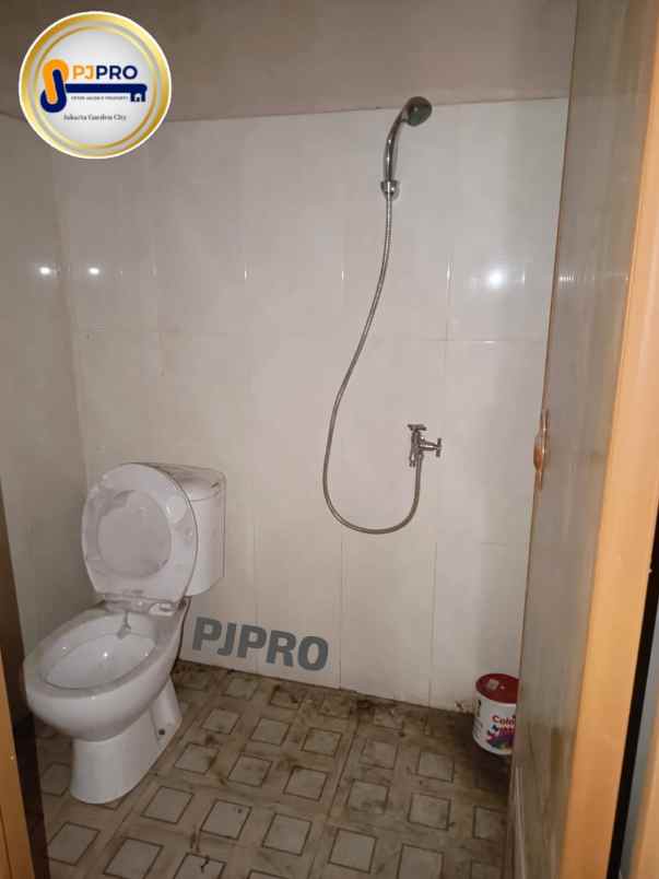 dijual rumah siap huni terawat sperti baru murah