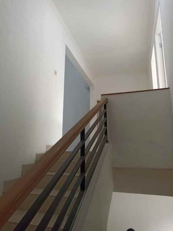 dijual rumah siap pakai di harvest city cileungsi