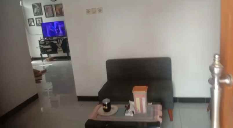 dijual rumah sidomoyo